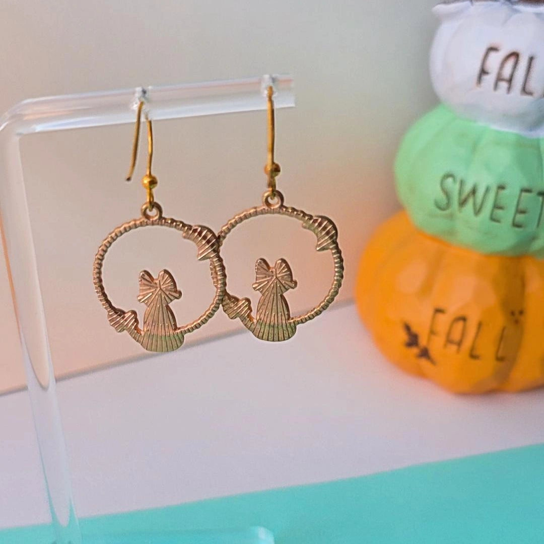 Spooky Cat Gold Earrings