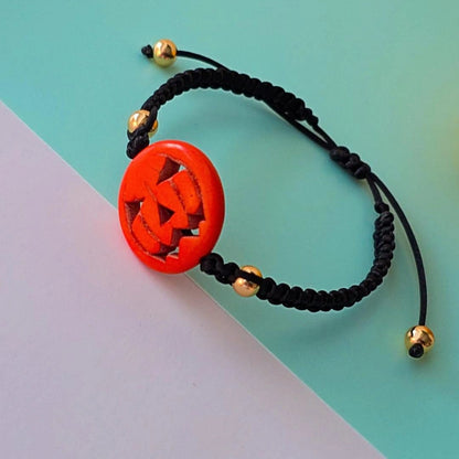 Hunted Pumpkin Macrame Bracelet